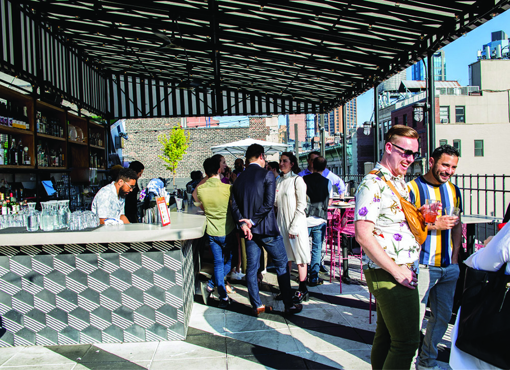 35th Street interior atmosphere