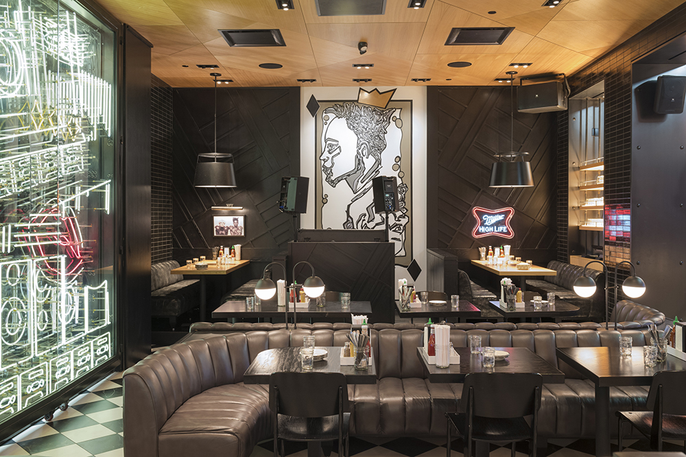 Las Vegas Kings Room facing DJ booth